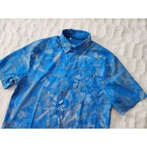 Under Armour Men's‎ Medium UA Dockside Short Sleeve Shirt Blue Tropical 1376577